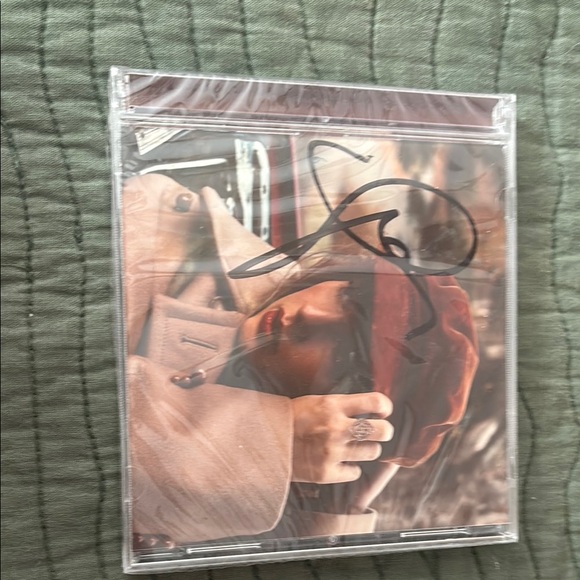 Red (Taylor’s Version) Signed CD Brand New in Plastic